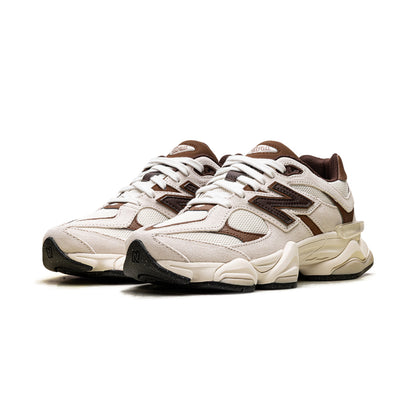 9060 "Breakfast Tea Angora"