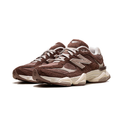 9060 "Rich Oak"